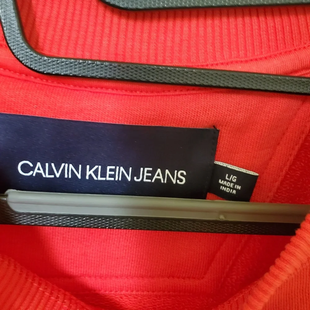 Red Calvin Klein Jeans Pullover Crewneck Sweater with Contrasting Logo Men's L